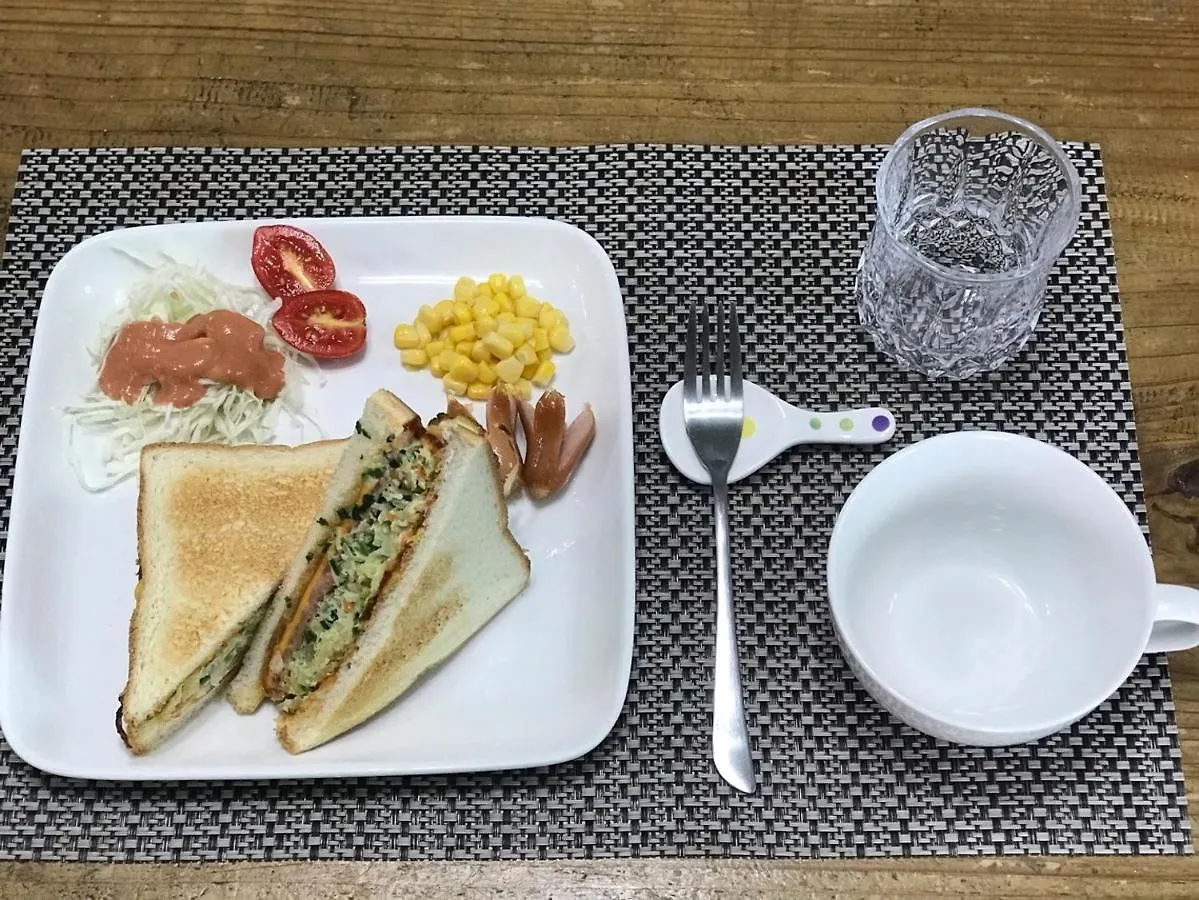 Lefthander Guesthouse Jeju Affittacamere